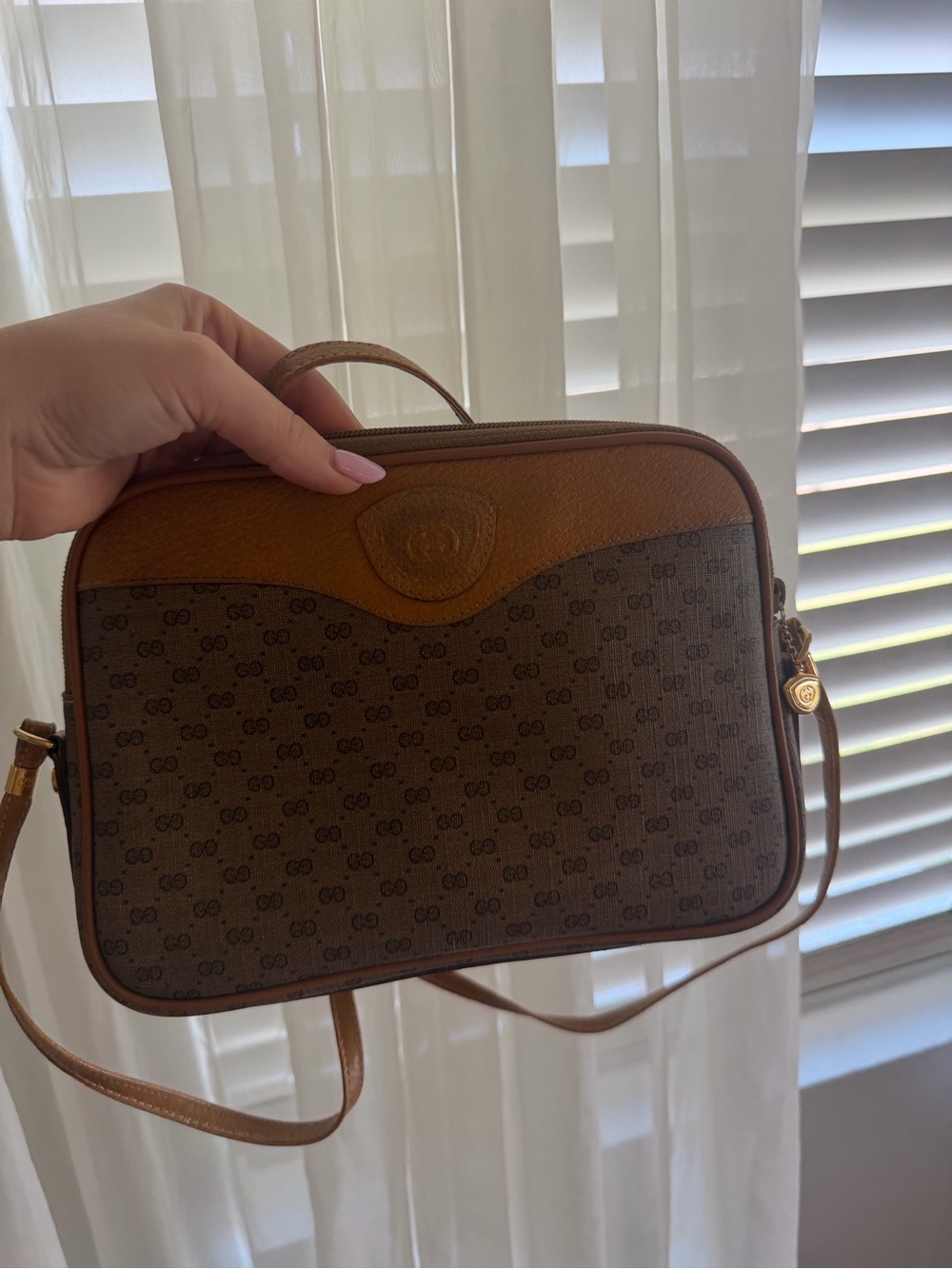 Vintage Gucci Micro GG Monogram Crossbody Camera Bag